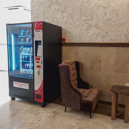 Iwan Alandalusia Alrehab Aparthotel Jidda Exteriör bild